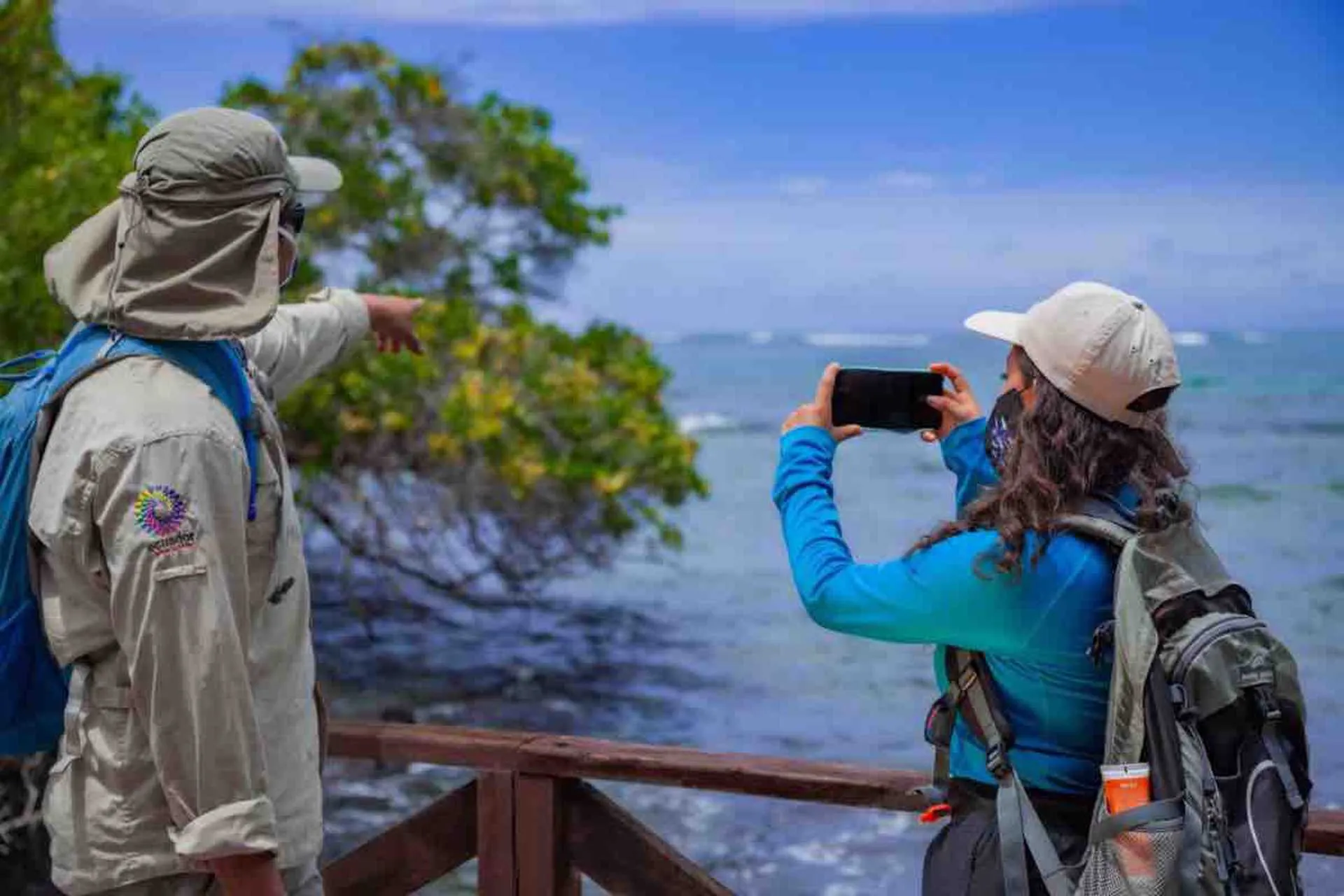 Galápagos se convirtió en destino “COVID-Free” con 100% de población mayor de 18 años vacunada y se posiciona como punta de lanza en la promoción de Ecuador