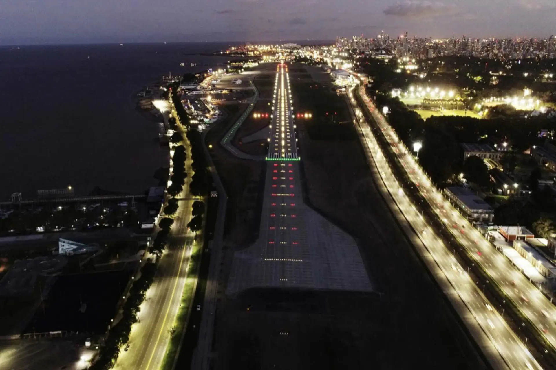 Argentina: moderniza el sistema de control  en entornos aeroportuarios