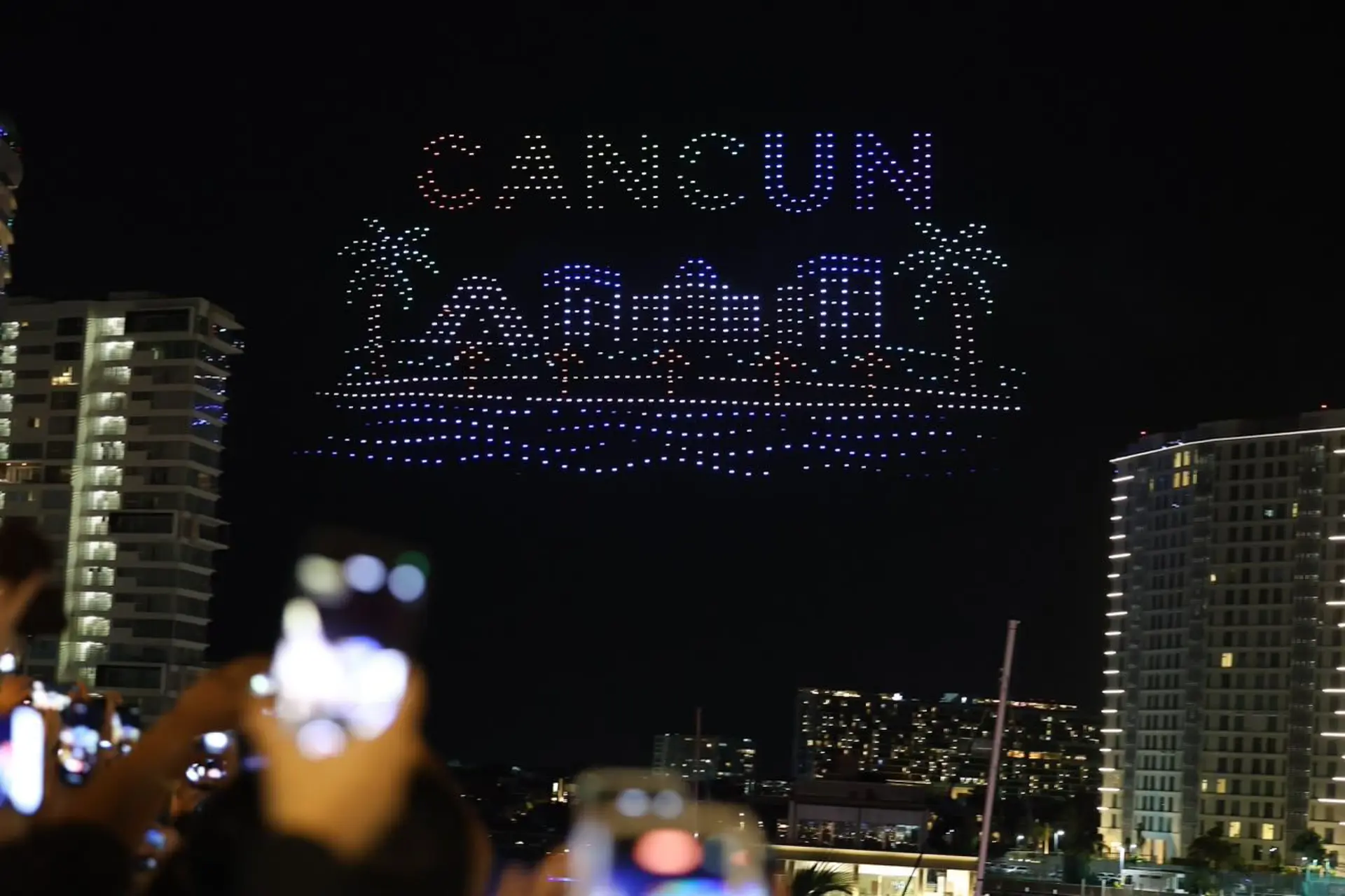 Cancún hace historia con una noche de innovación y entretenimiento