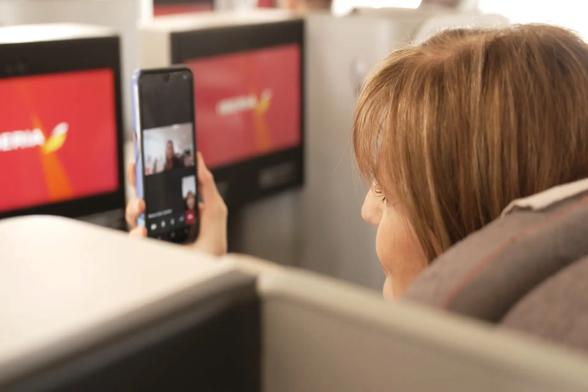 Iberia+Starlink: WiFi gratuito durante toda la experiencia de vuelo