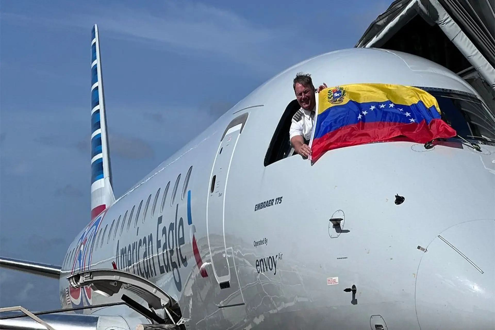 American Airlines inaugura su servicio a Maracaibo