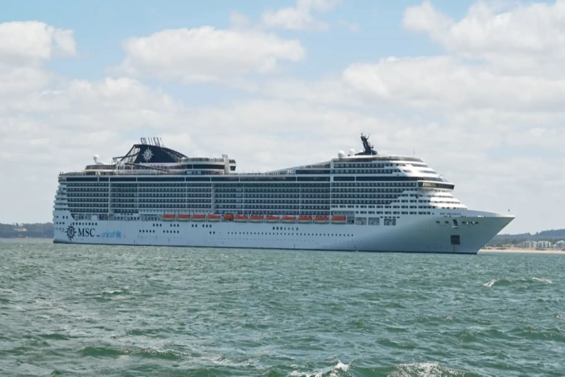Temporada 2025–2026: más de 242 mil cruceristas visitaron Uruguay