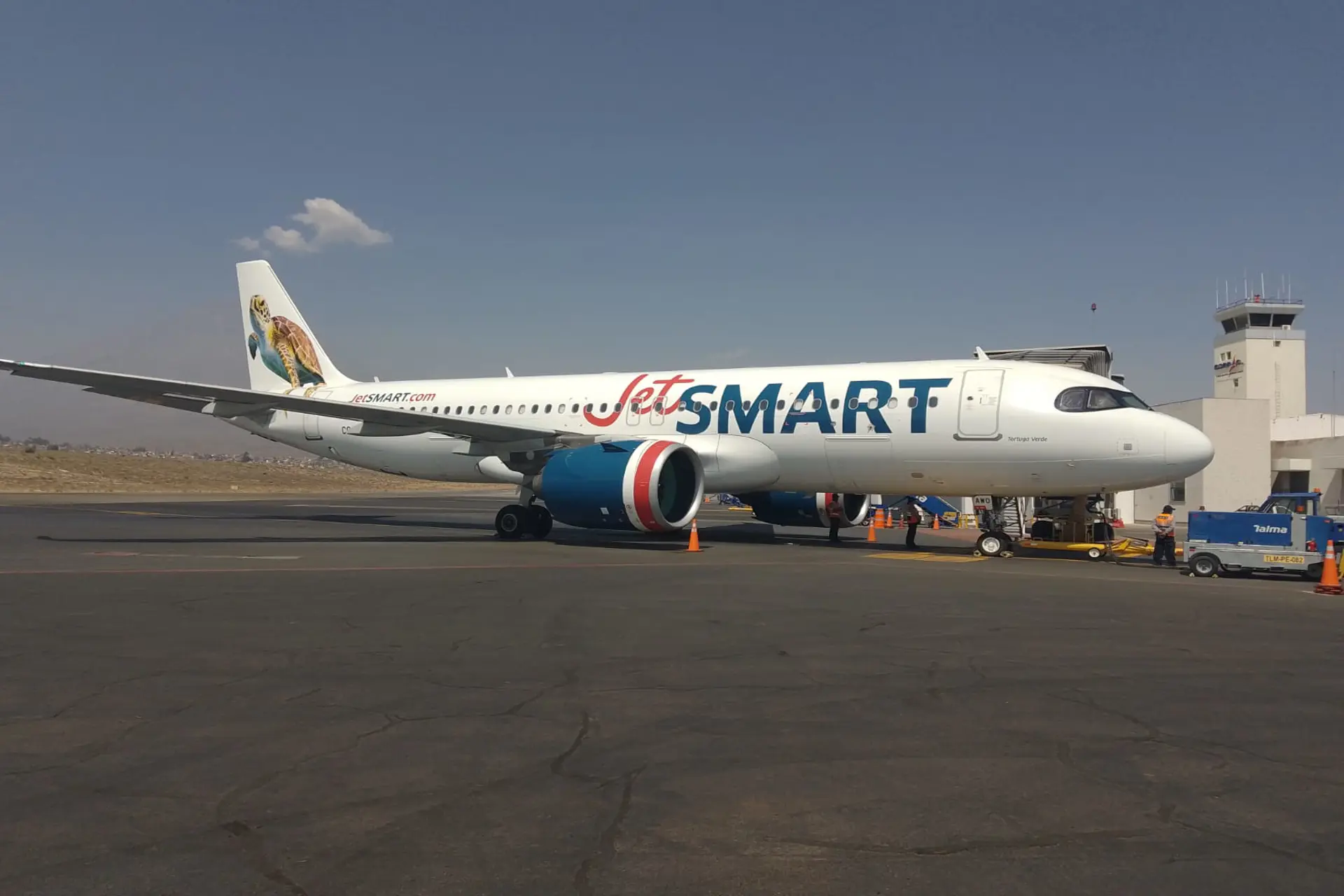 Autorizan vuelos Buenos Aires/Ezeiza – Medellín de JetSMART