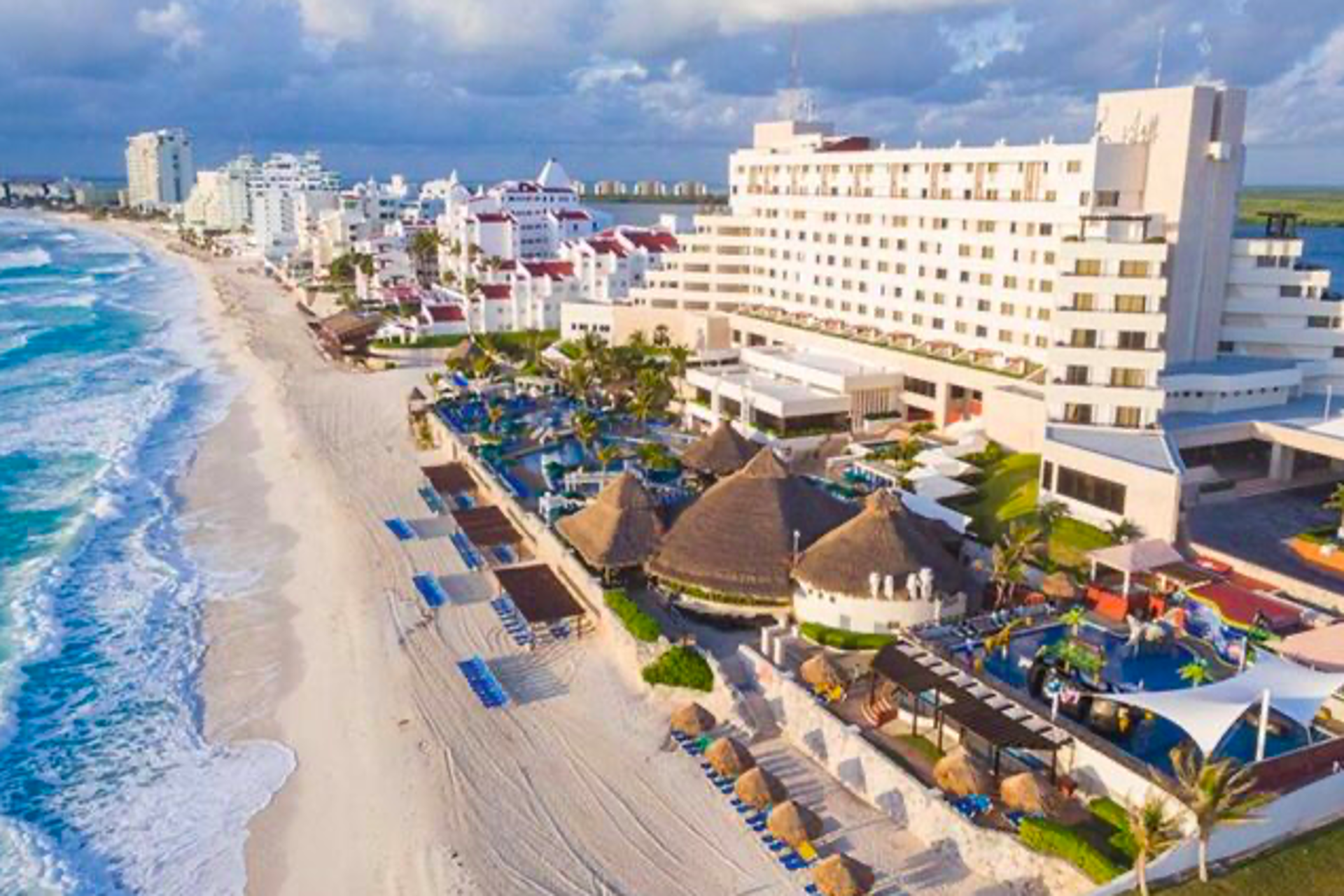 Mundial 2026 desacelera reservas hoteleras en destinos de playa de México, que se reactivan tras el torneo