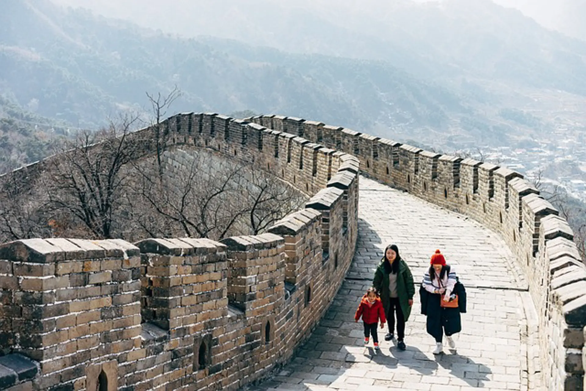 China endurece los controles de entrada y salida del país 