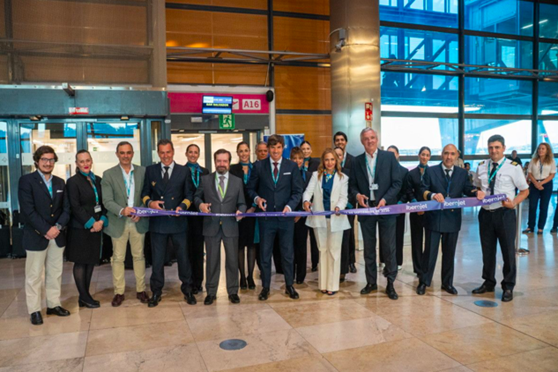 Iberojet crece Latinoamérica con la apertura en El Salvador