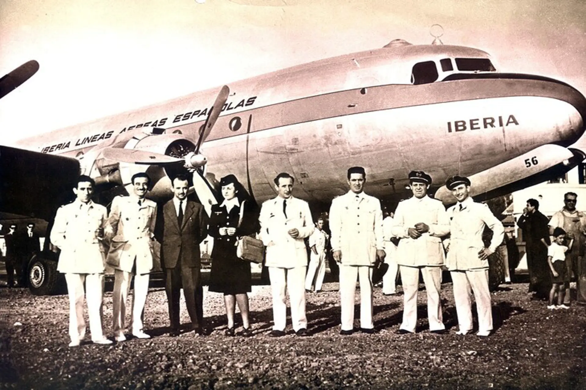 Hoy; Iberia cumple 80 años volando a Buenos Aires, Argentina 