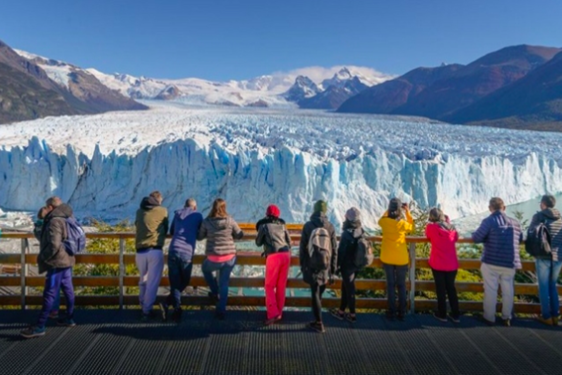 Autorizan construir un complejo turístico frente al glaciar Perito Moreno