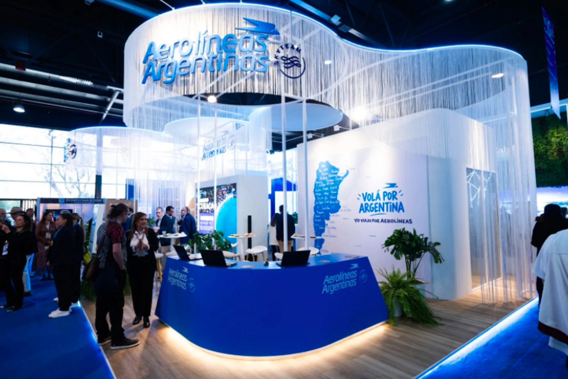 FIT 2026: Aerolíneas Argentinas aumentará 13% su oferta para el verano