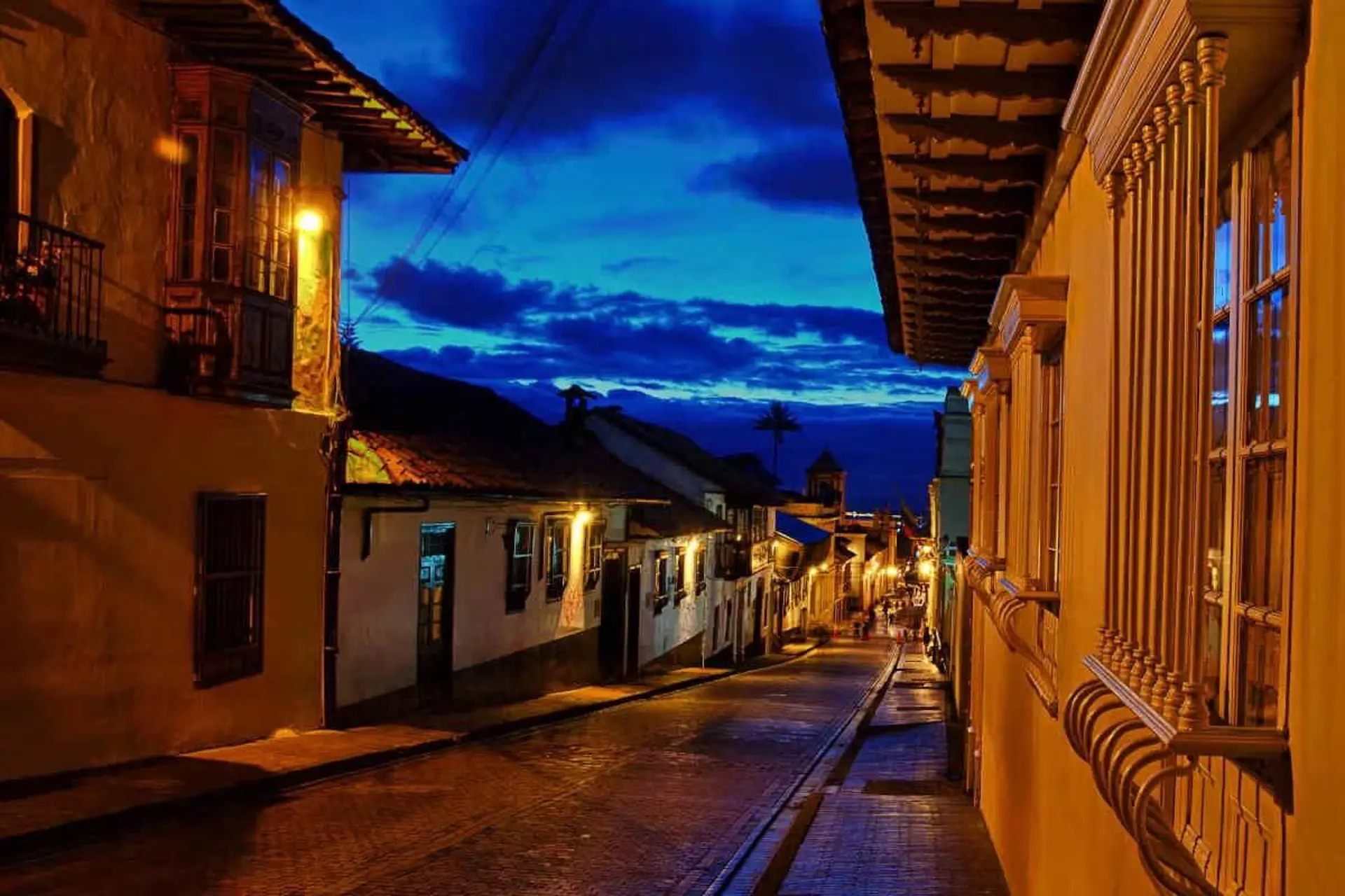 Fantasmas y leyendas protagonizan los 5 tours más tenebrosos de Latam