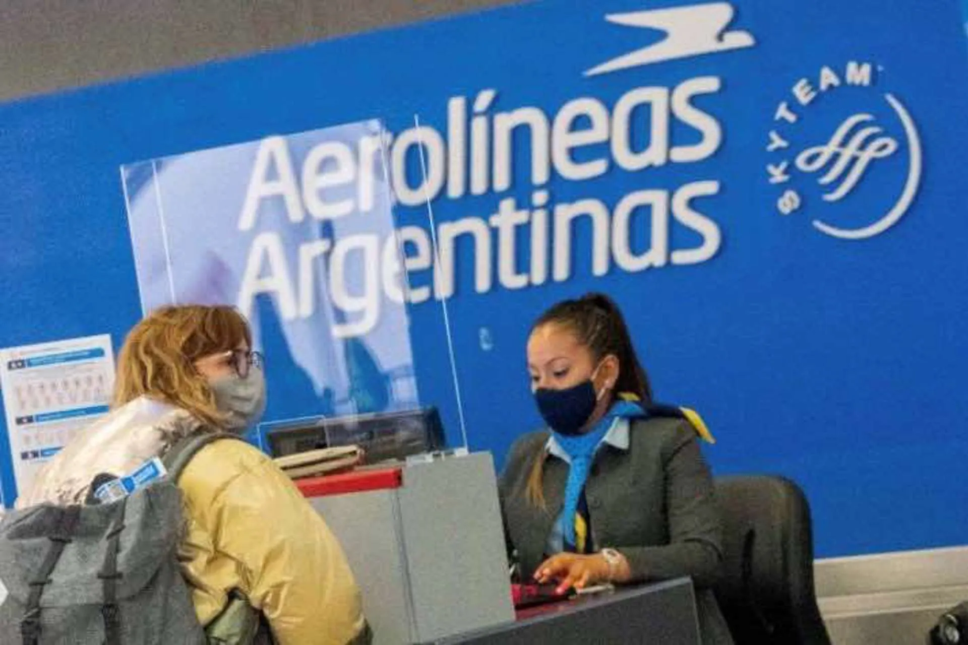 Aerolíneas Argentinas proyecta retomar vuelos a Uruguay en octubre