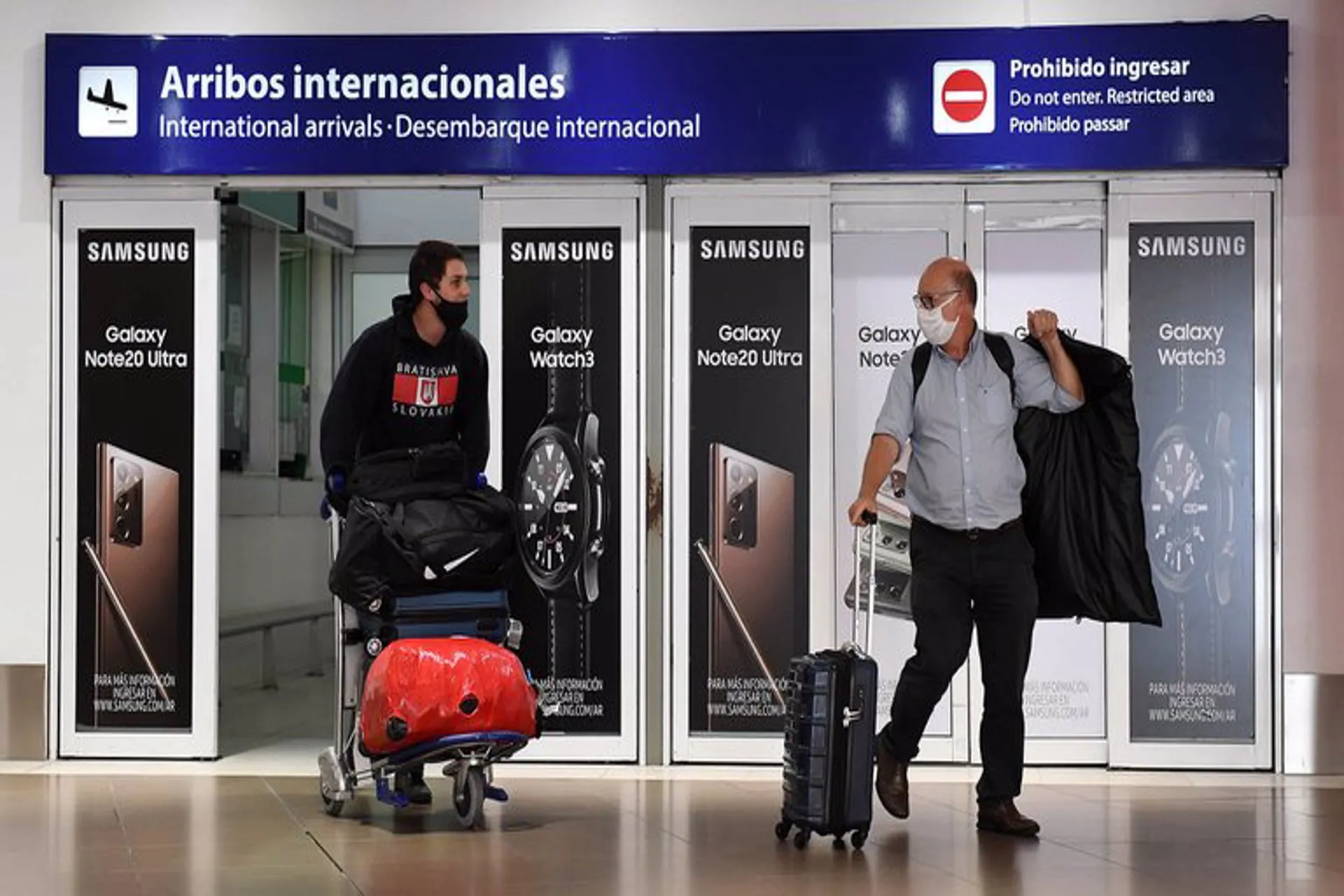 Aquí el cronograma "gradual" de apertura de fronteras en Argentina