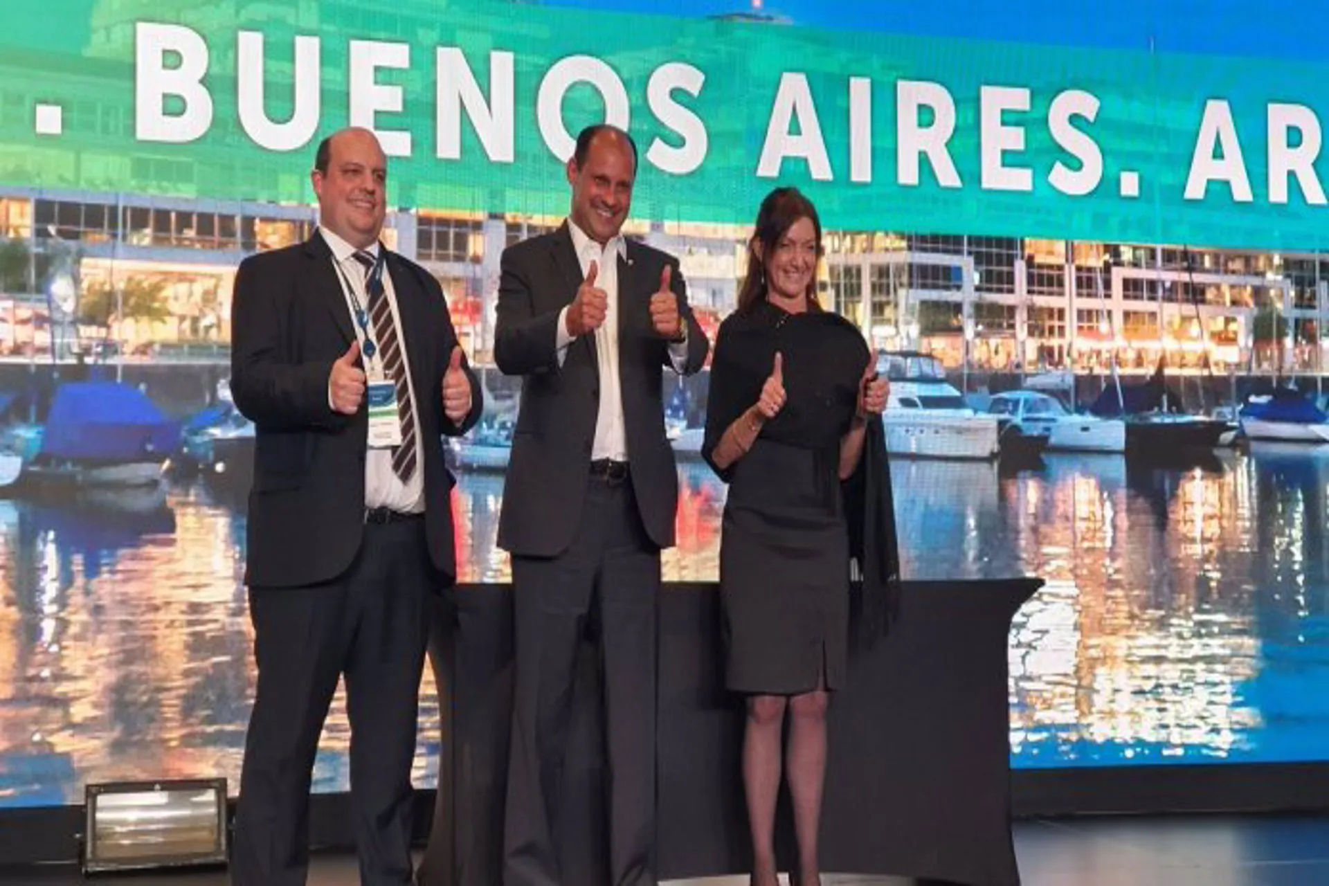 Aerolíneas Argentinas habla de la recomposición del mercado 