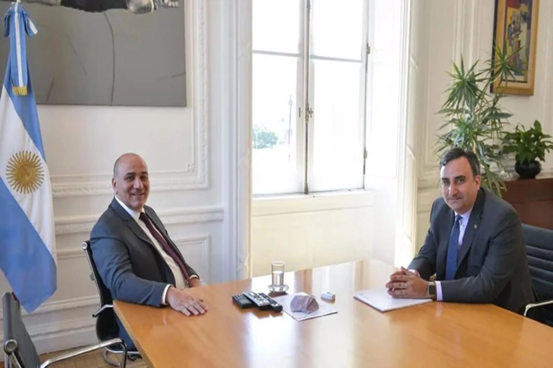 Empresas de turismo y gobierno se juntaron por la vuelta de las cuotas