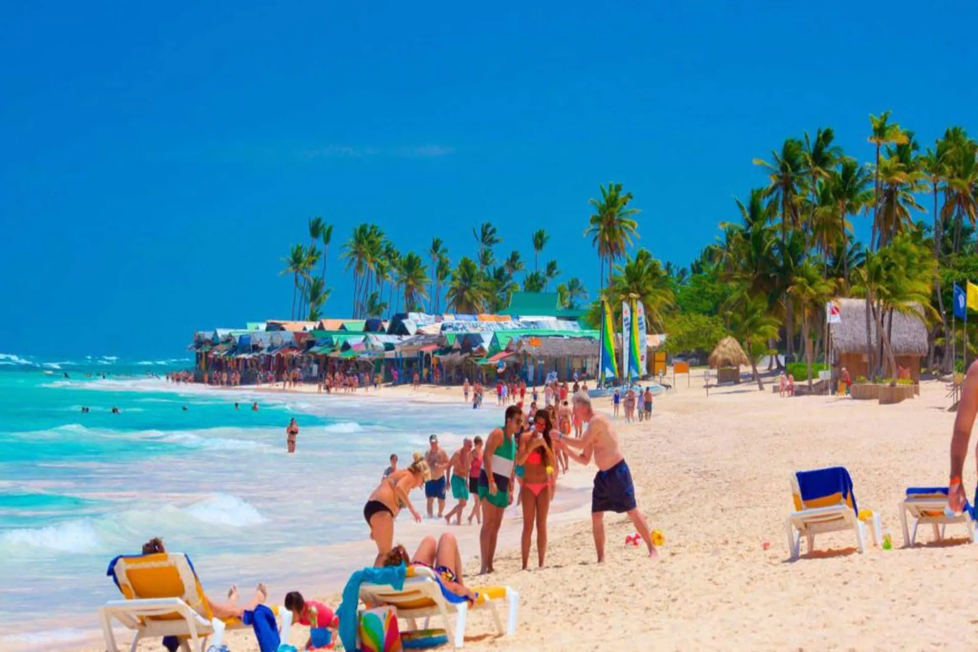 Más de 300,000 turistas han llegado a RD en lo que va de febrero Más de 300,000 turistas han llegado a RD en lo que va de febrero