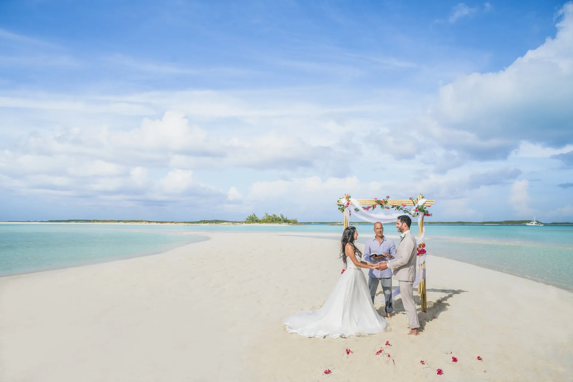 Seis cosas a tener en cuenta al planificar tu boda en las Bahamas Seis cosas a tener en cuenta al planificar tu boda en las Bahamas