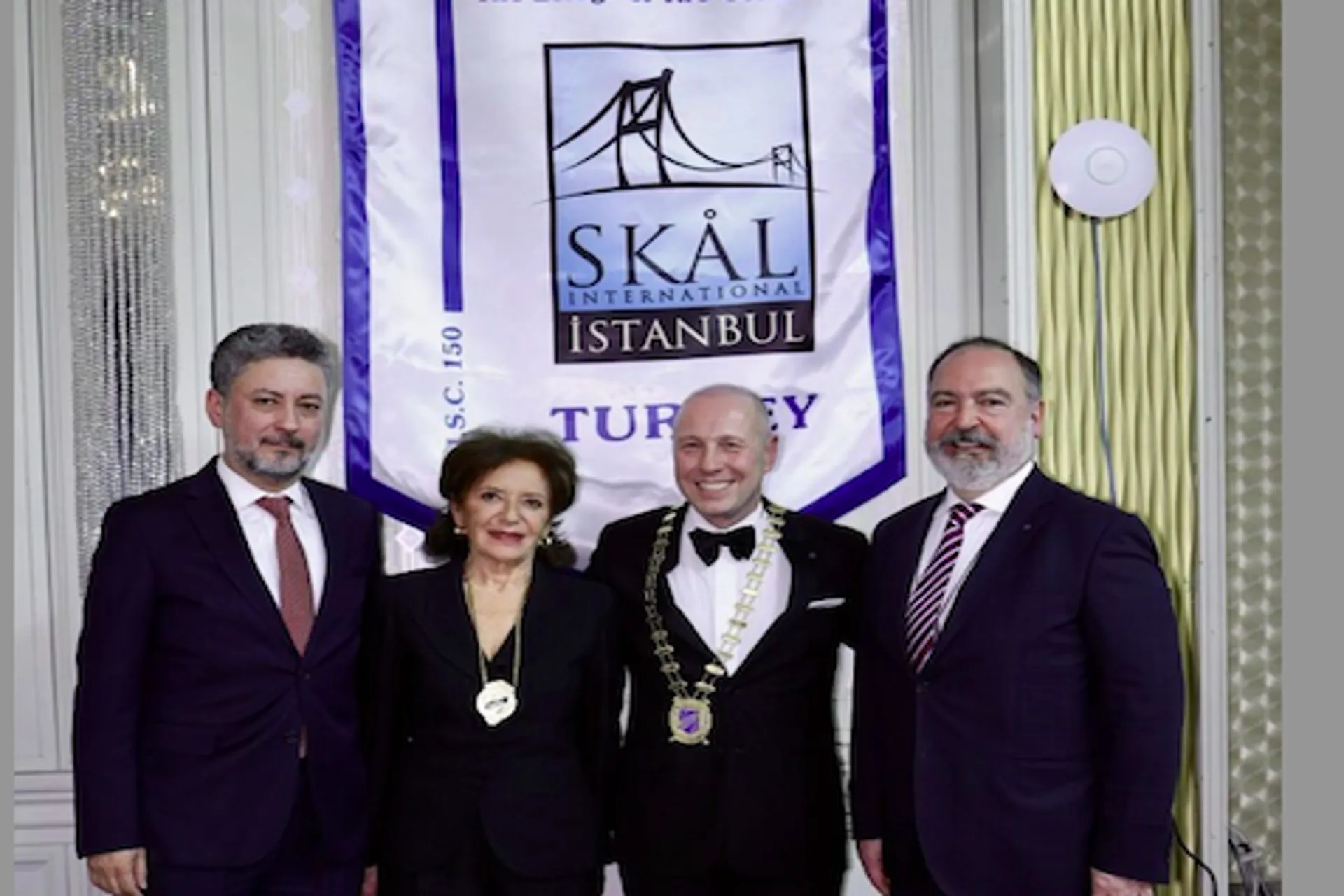 Presidente electo de IATA es nuevo miembro de Skal Internacional Presidente electo de IATA es nuevo miembro de Skal Internacional