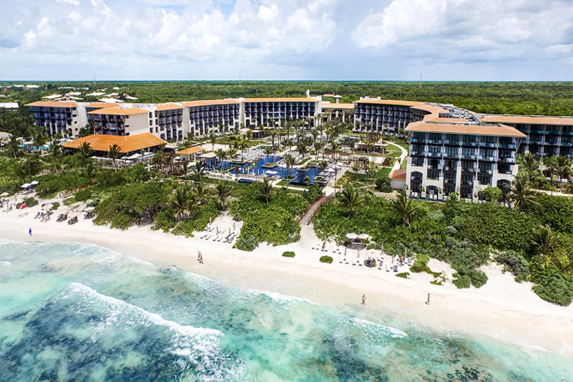 UNICO 20°87° Hotel Riviera Maya celebro su 5to aniversario UNICO 20°87° Hotel Riviera Maya celebro su 5to aniversario