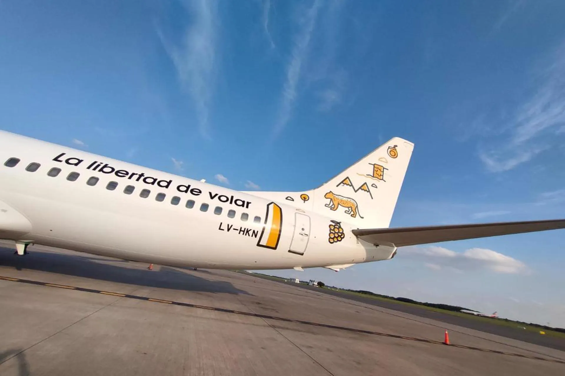 Más conectividad. Flybondi suma vuelos nacionales e internacionales