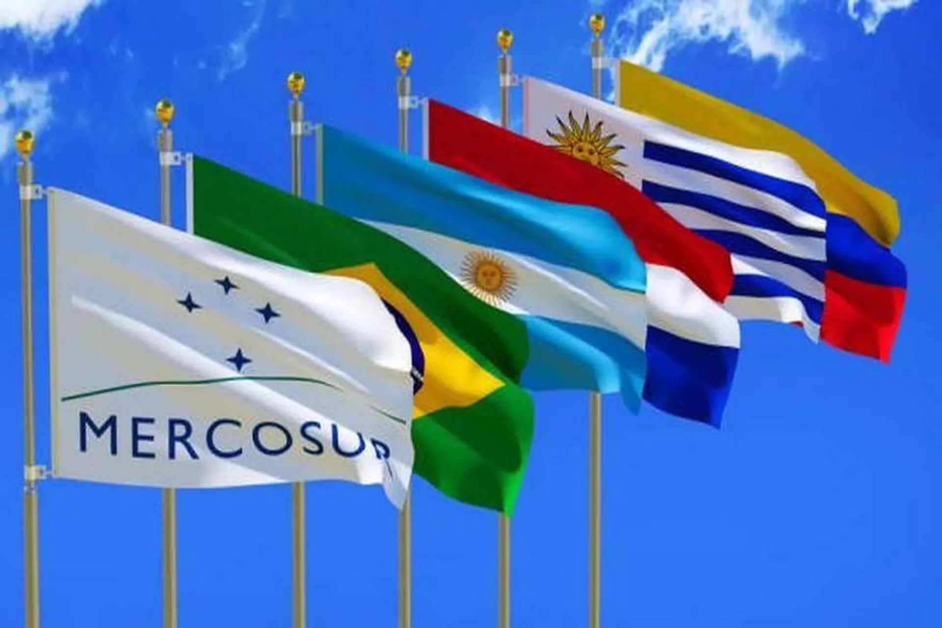 Mercosur concuerda en unificar las exigencias de ingreso a cada país