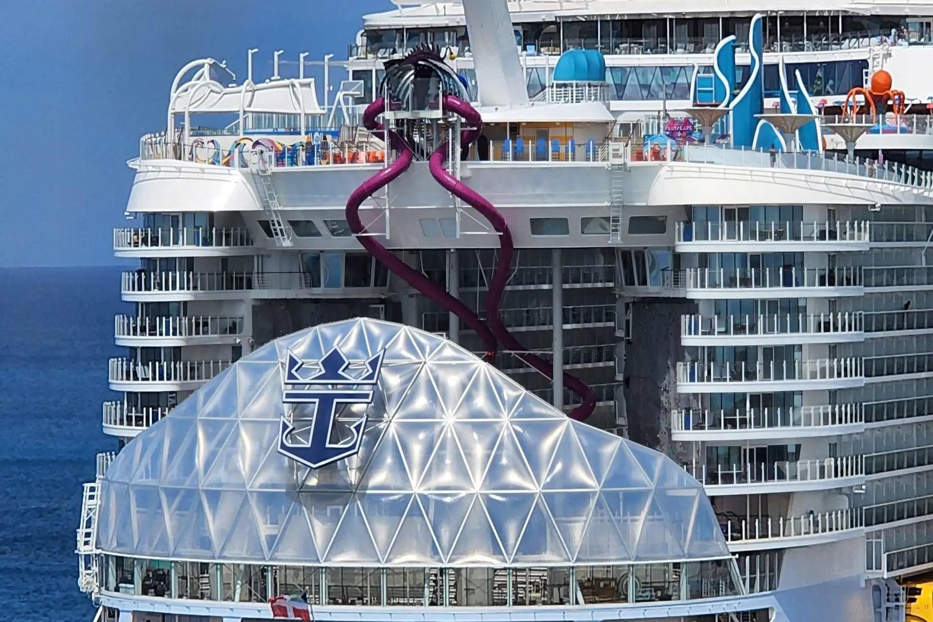 Royal Caribbean ya construye el crucero mas grande del mundo Royal Caribbean ya construye el crucero mas grande del mundo