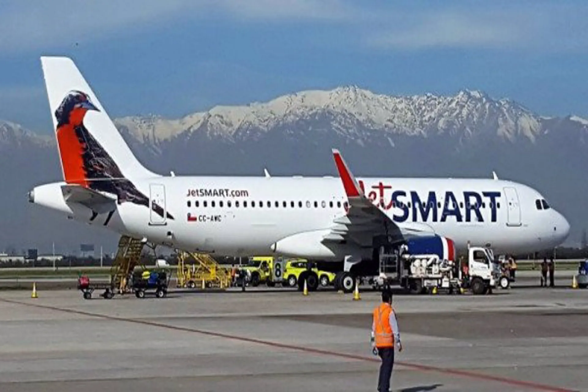 Jet Smart retoma Buenos Aires/Santiago con vuelos especiales Jet Smart retoma Buenos Aires/Santiago con vuelos especiales