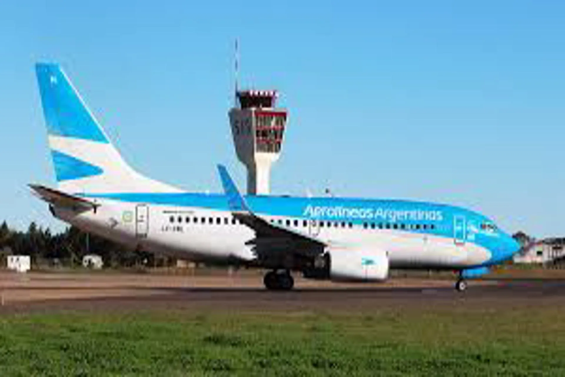 Aerolíneas Argentinas se suma al programa "Previaje" con cuotas