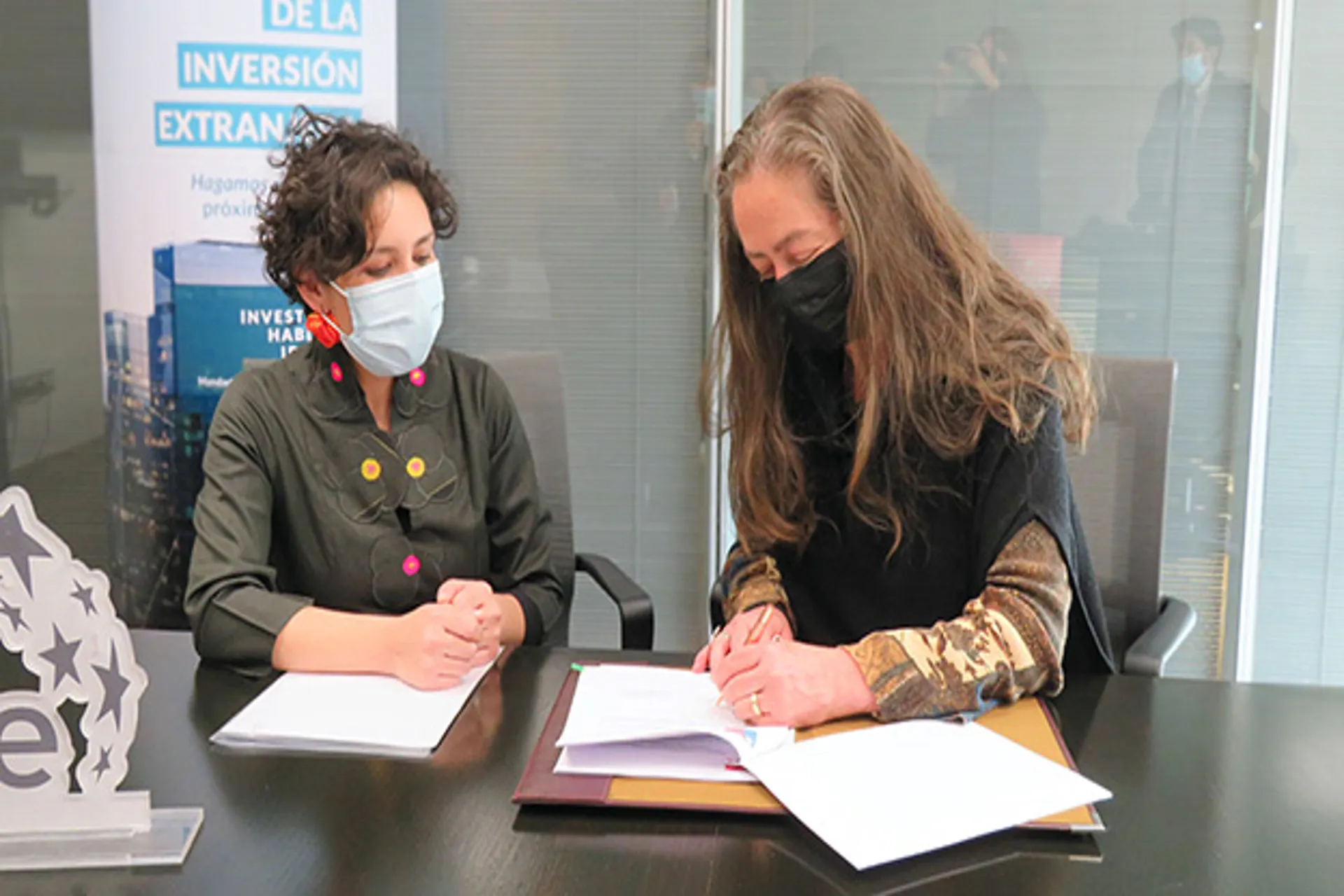 Sec de Turismo e InvestChile buscan inversión extranjera