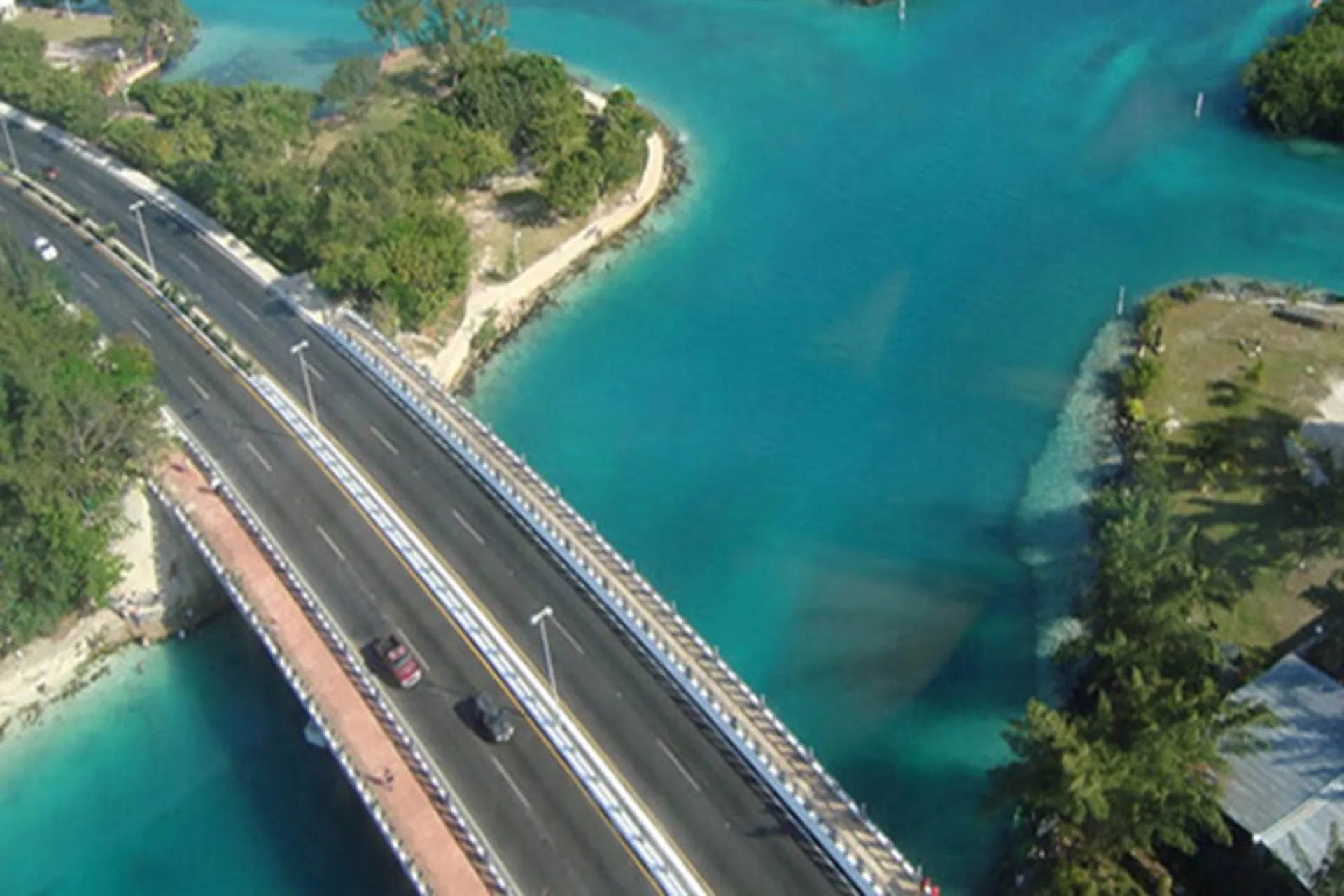 AMLO viaja a Quintana Roo para dar inicio a obras de infraestructura