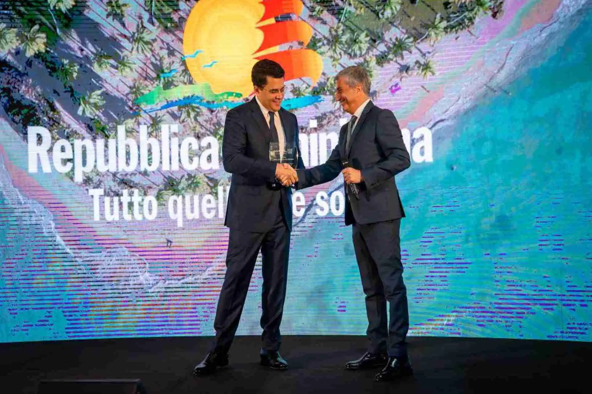 Francia e Italia reconocen a Rep. Dominicana