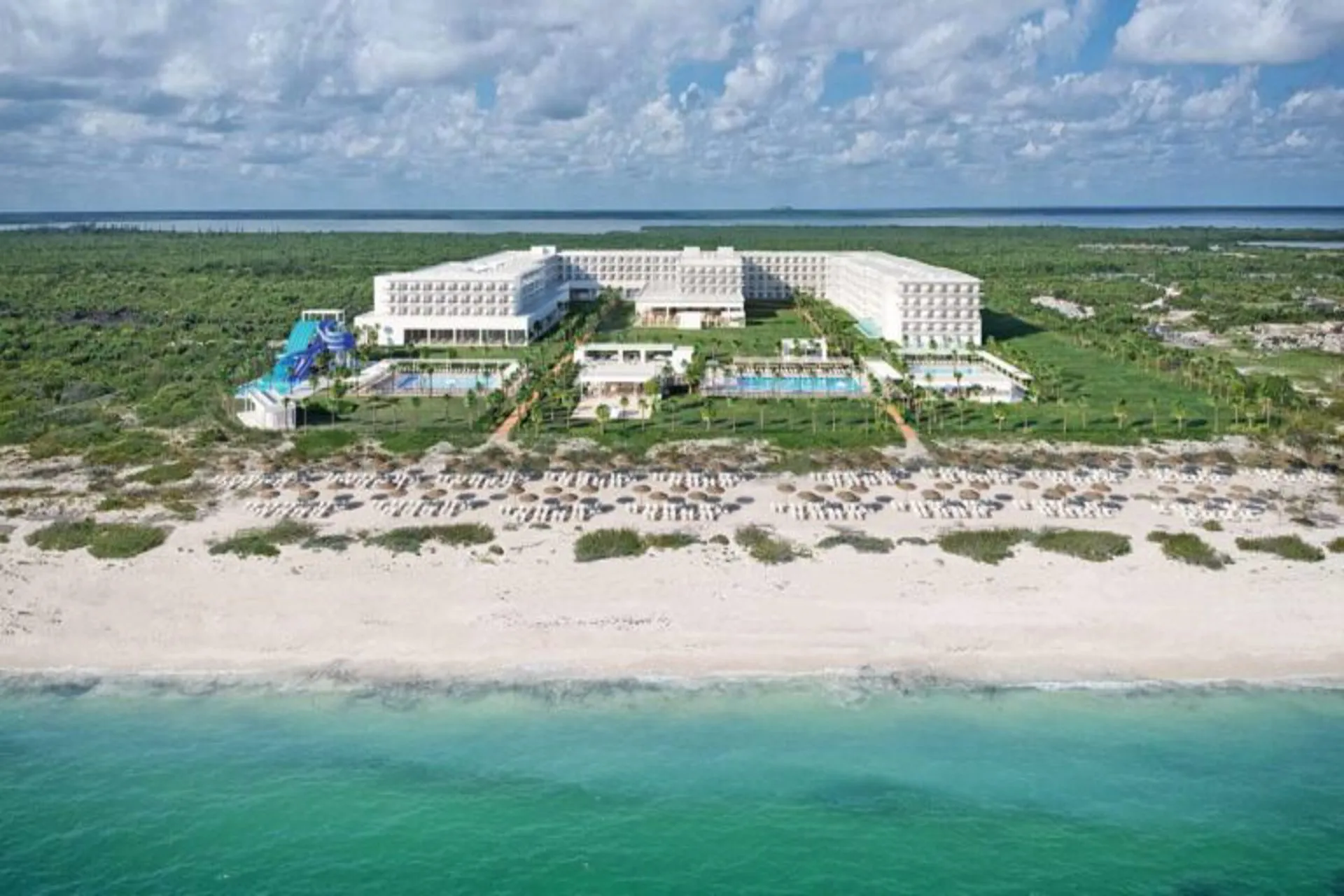 RIU abre un resort All Inclusive en Costa Mujeres de 550 cuartos RIU abre un resort All Inclusive en Costa Mujeres de 550 cuartos