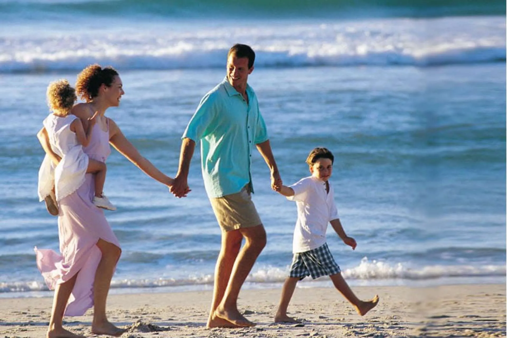 Los viajes familiares han vuelto y muchos están decididos a viajar con sus seres queridos durante el próximo año, según un estudio de la Family Travel Association