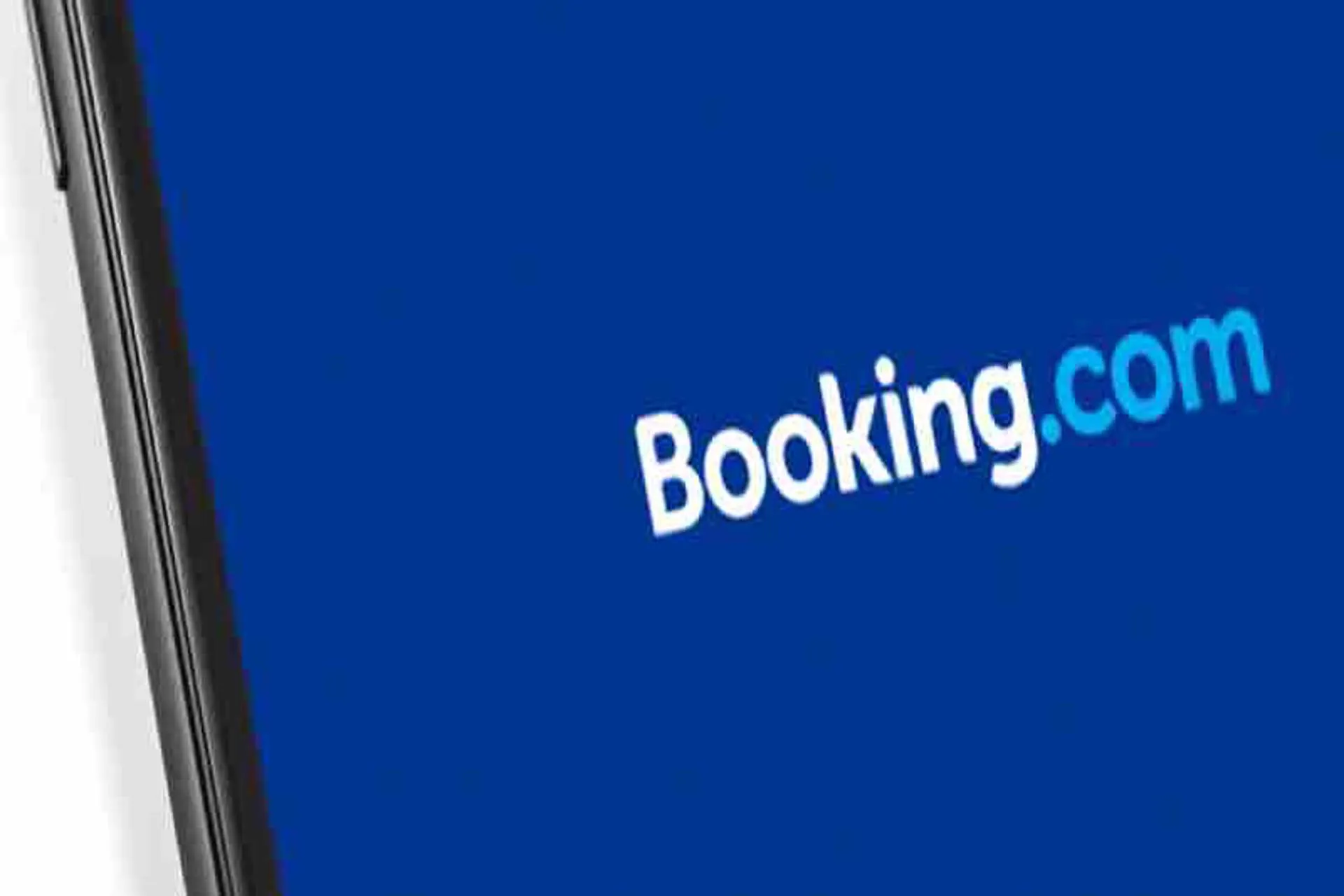 Las ventas de Booking caen a la mitad en tercer trimestre