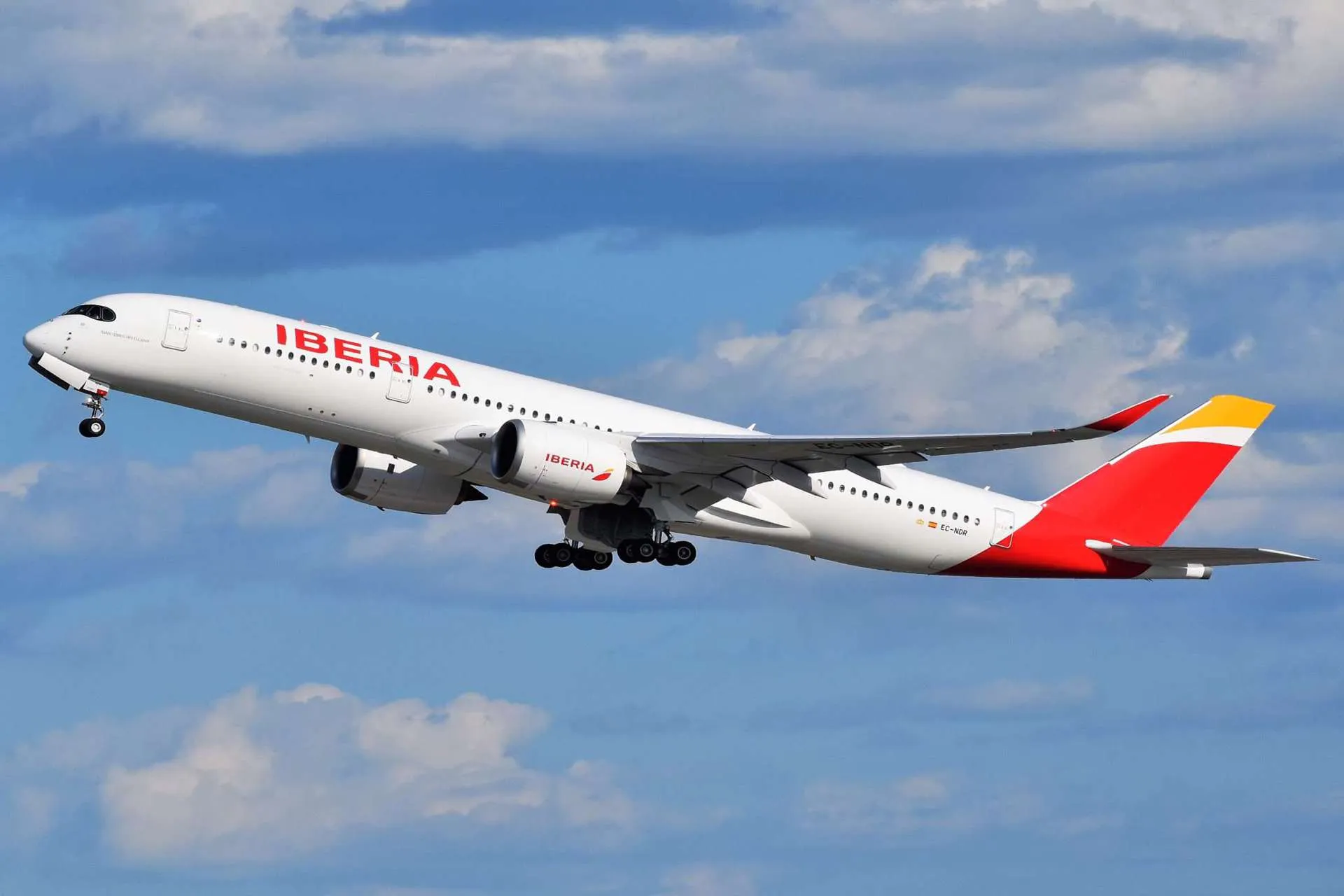 Iberia es la aerolínea más puntual de Europa 