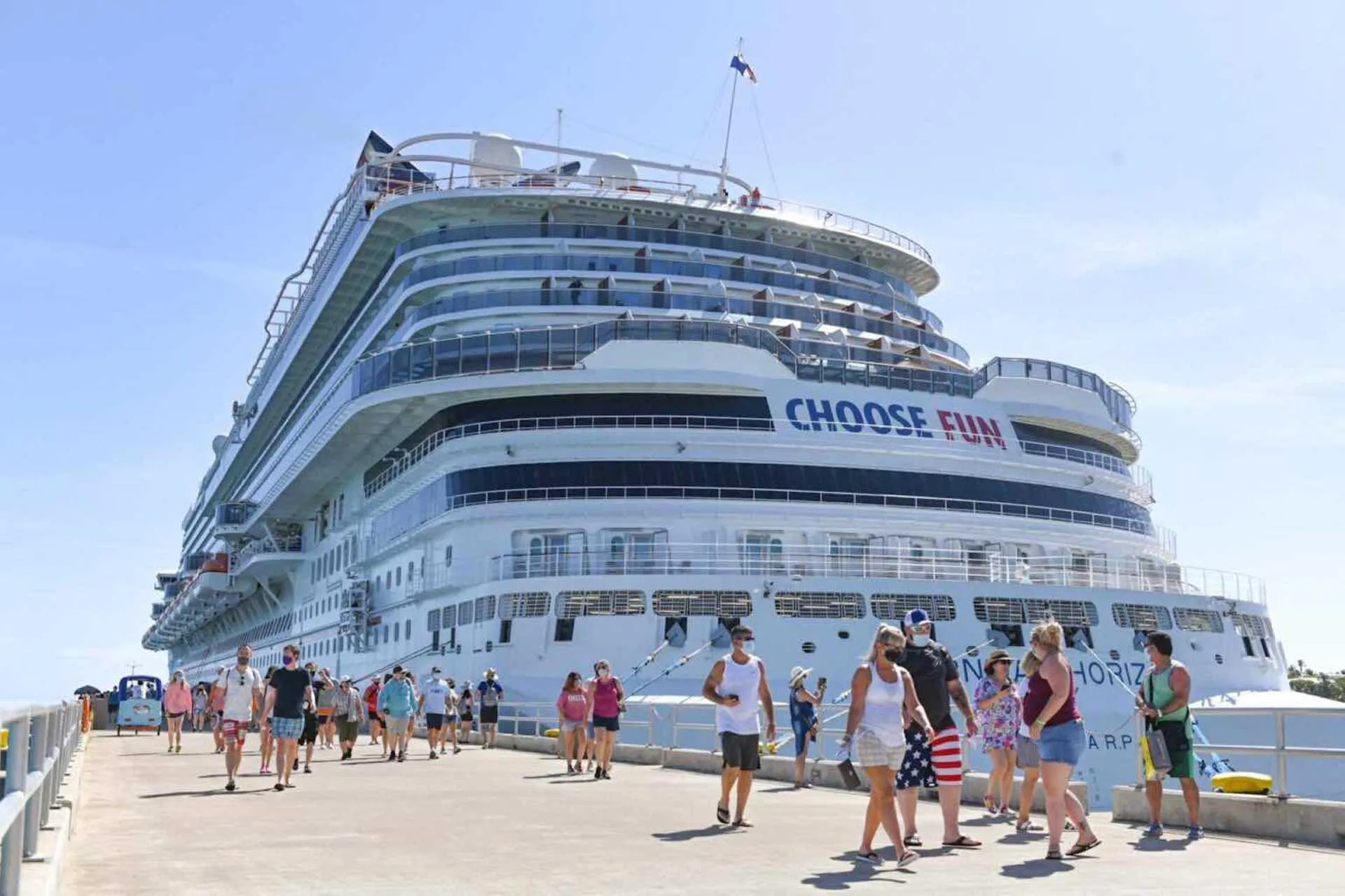 Llegada turistas vía cruceros a RD crece a buen ritmo durante 2022