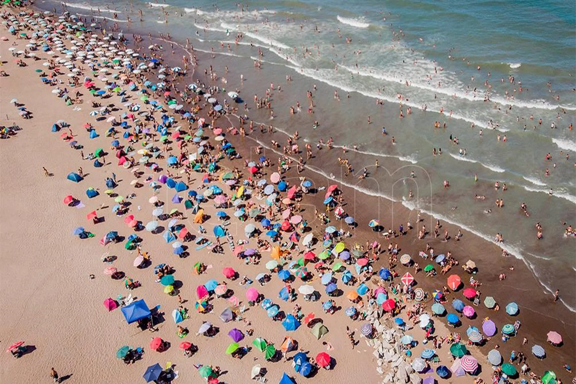 Argentina: turismo de primer quincena de Enero fue similar a 2022