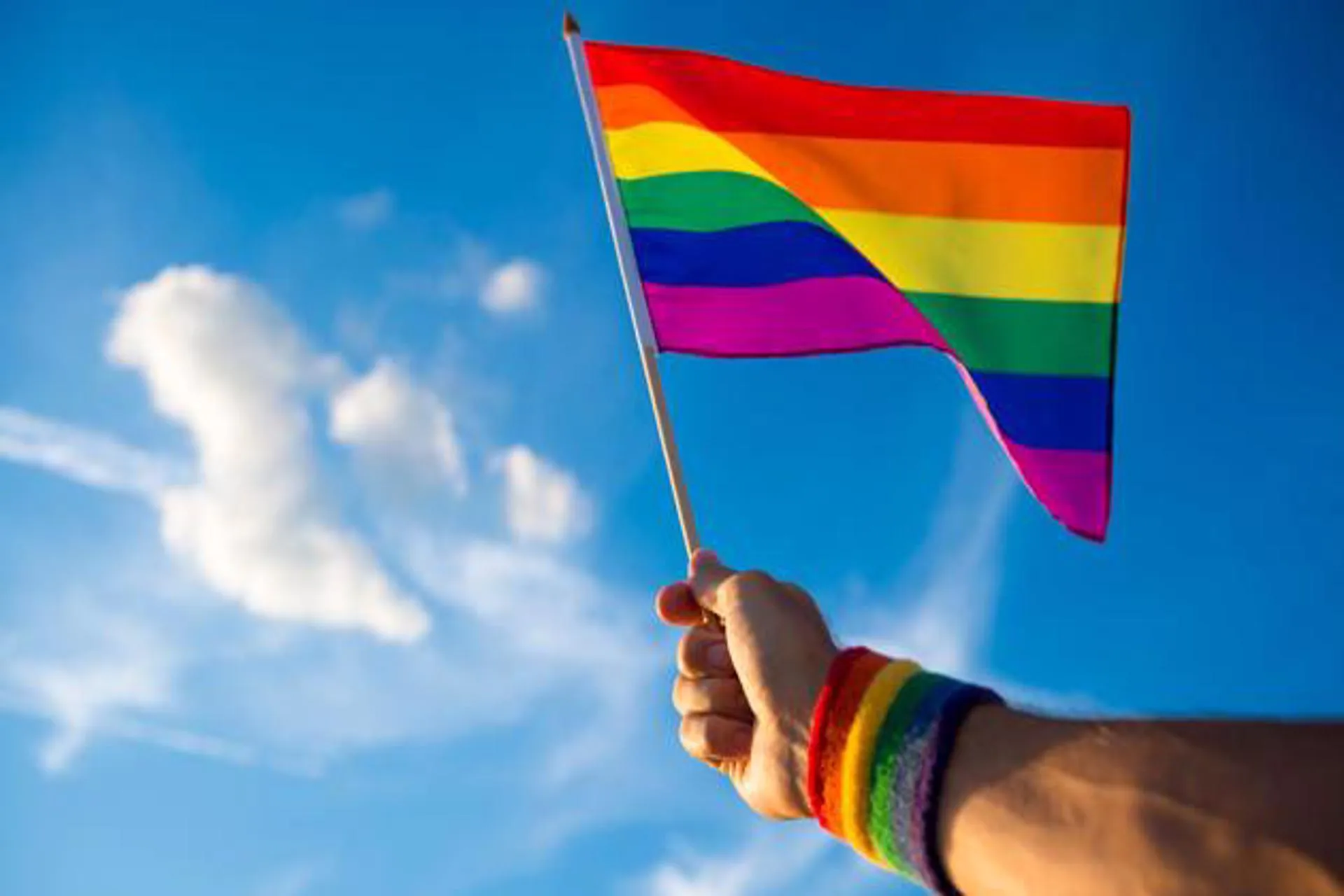 Informe destaca hábitos de los viajeros LGBTQ+ estadounidenses