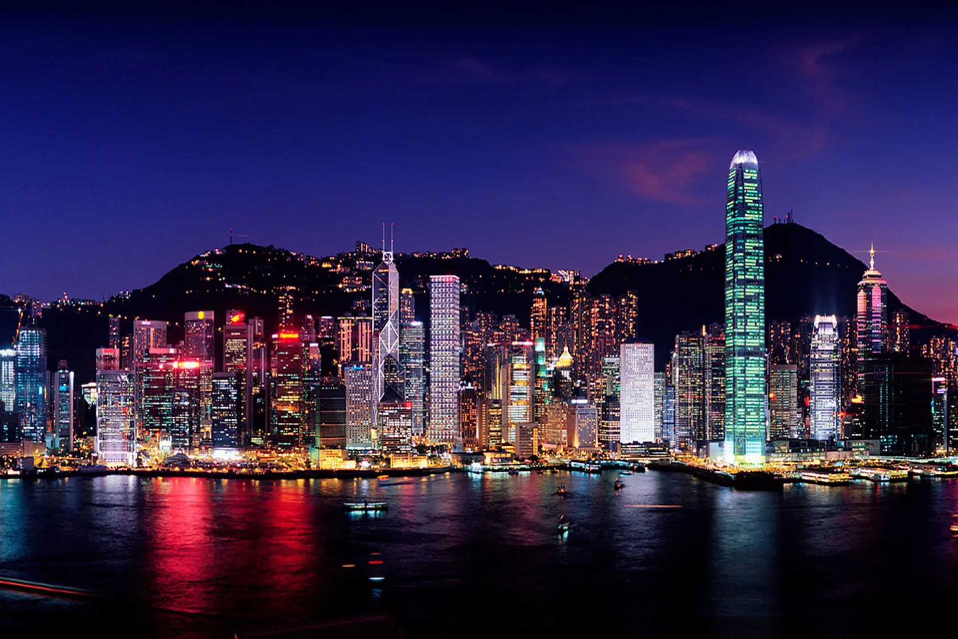 Hong Kong dará 500.000 boletos de avión gratis para recuperar turismo