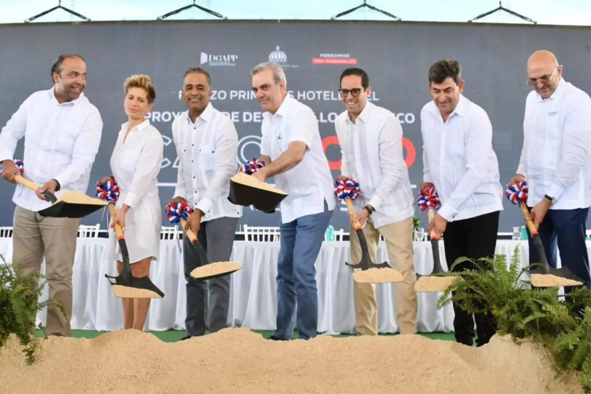 Iberostar y Hyatt dieron inicio a un mega complejo hotelero en RD