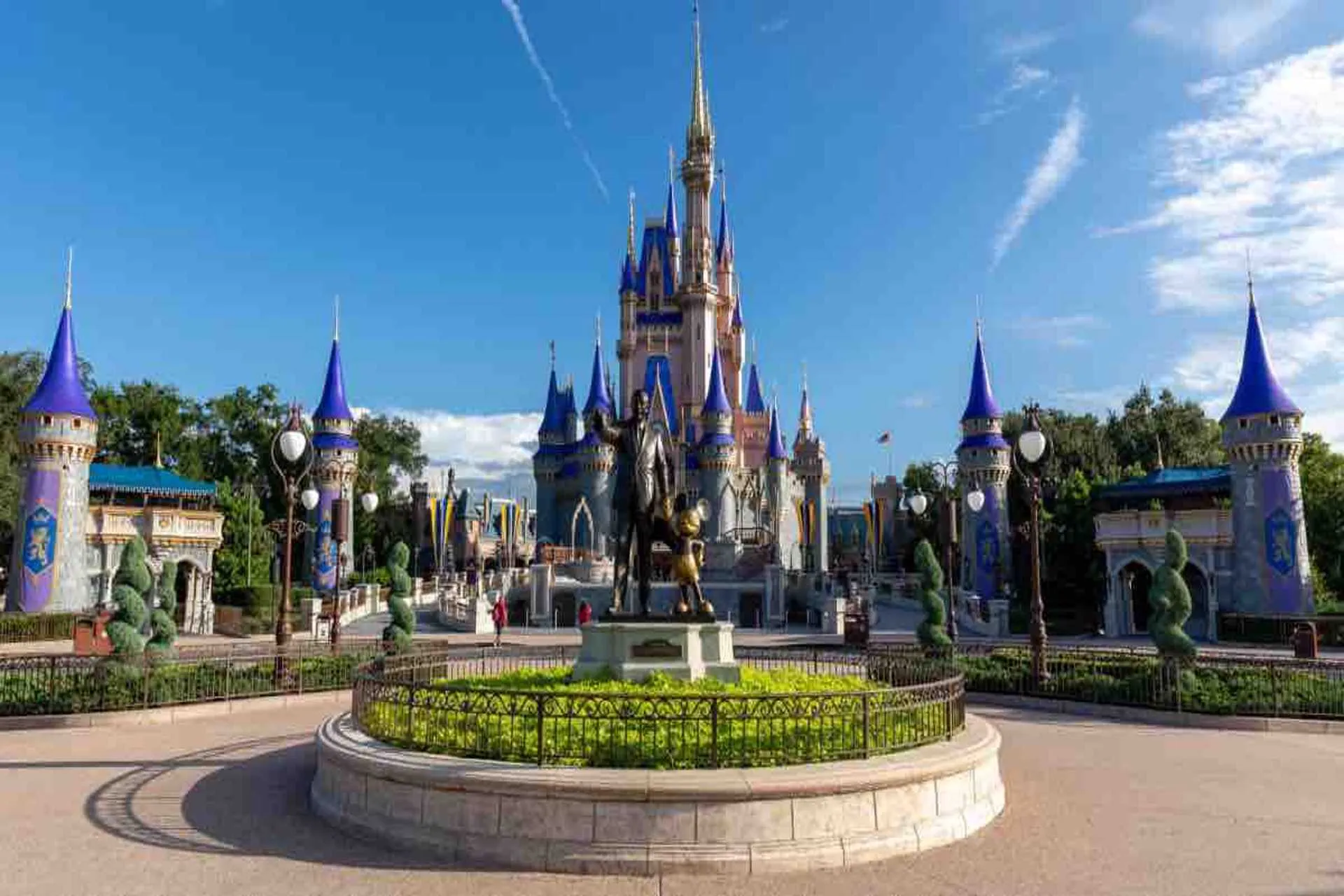 Disney podría despedir 32 mil personas en próximo año fiscal