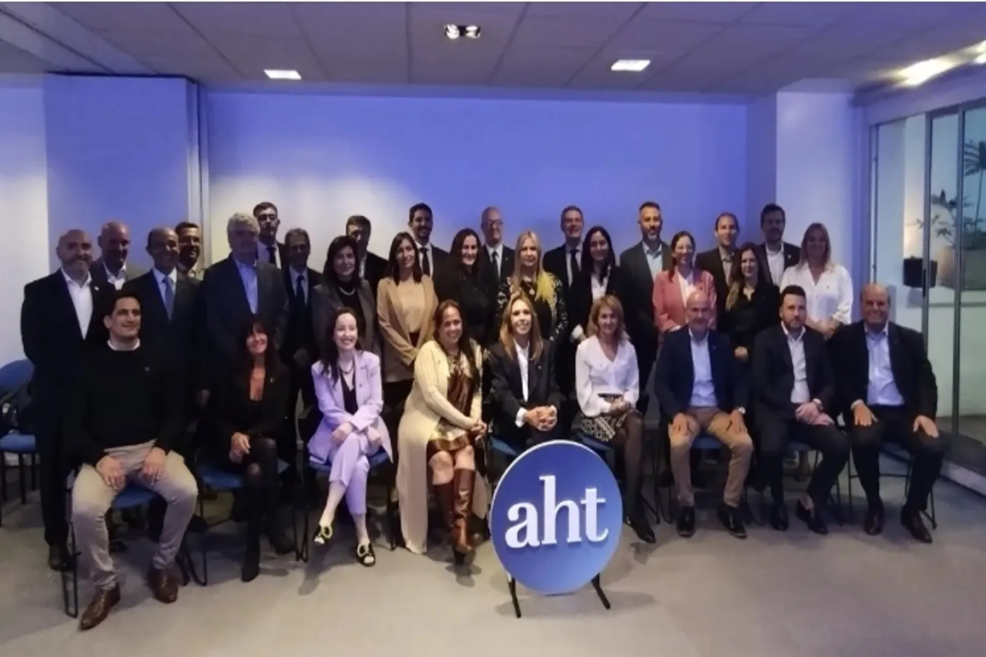 Argentina: Maria Gabriela Ferrucci es la nueva presidenta de la AHT Argentina: Maria Gabriela Ferrucci es la nueva presidenta de la AHT