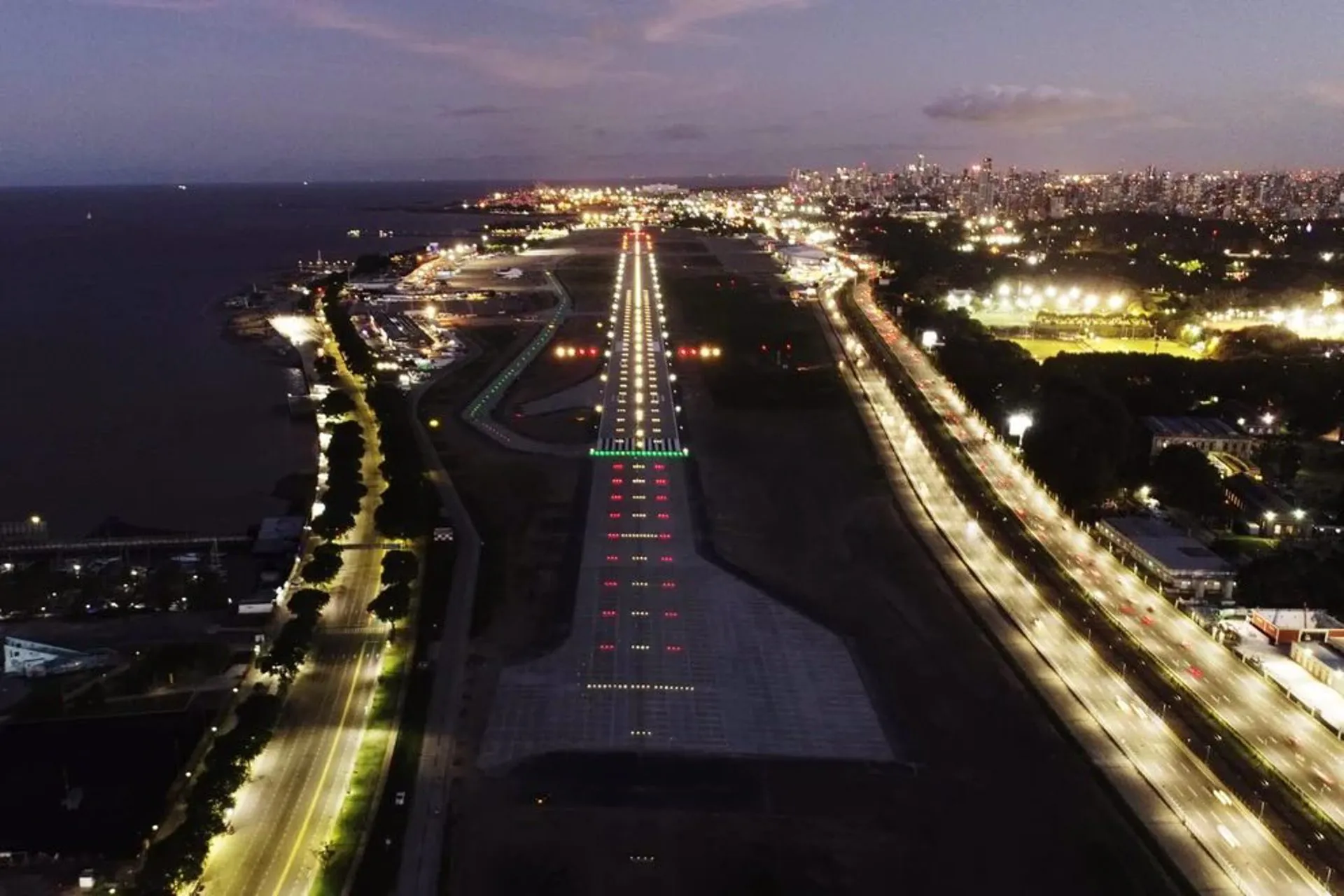 AR se prepara para operar vuelos a EE.UU que saldrán de Aeroparque