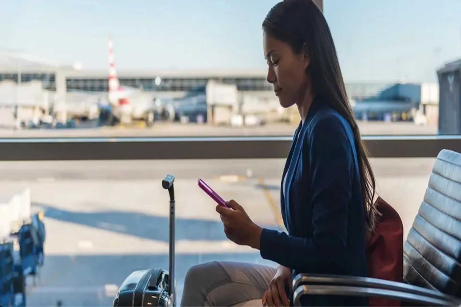 United acuerda con Apple dar info en tiempo real a usuario de Iphone