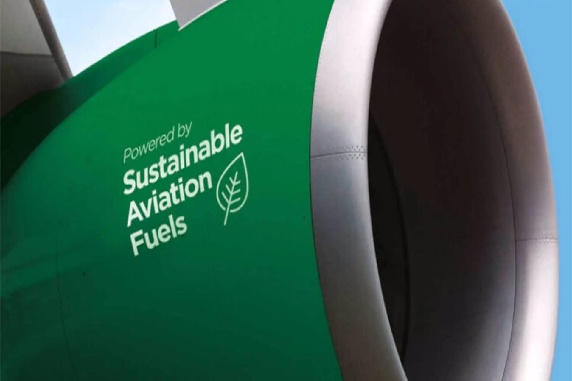 IATA llama a países a fomentar la creación de combustible sostenible