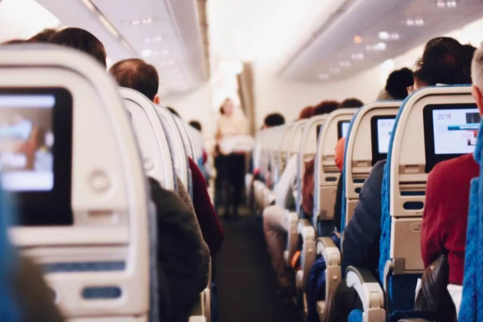 IATA ve preocupante el aumento de incidentes con pasajeros en aviones