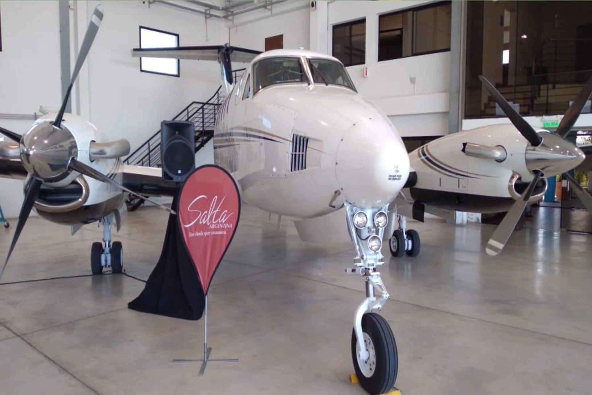 Salta lanzó un servicio aéreo para los Valles Calchaquíes y la Puna