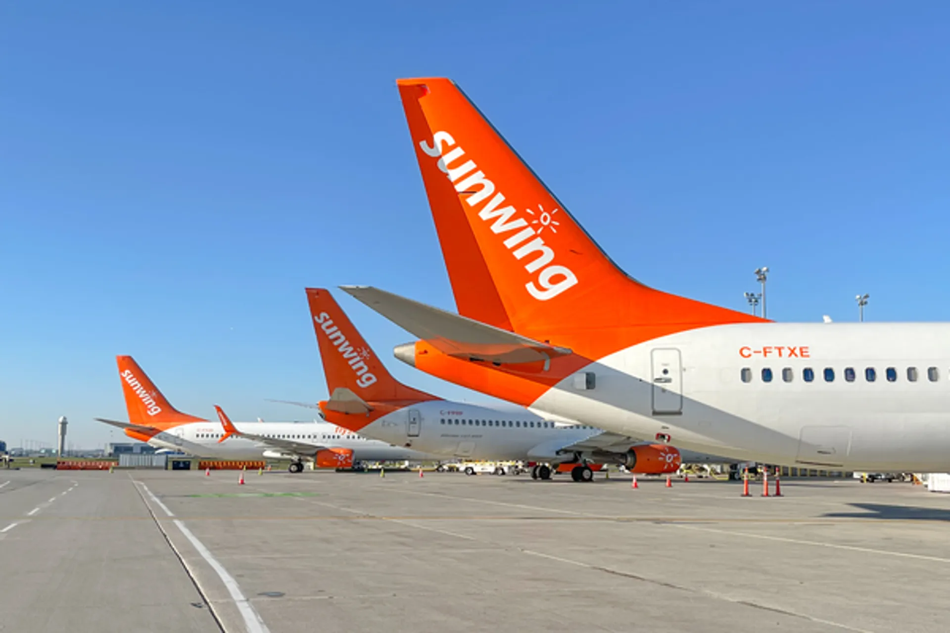WestJet disuelve la aerolínea de bajo costo Sunwing Airlines