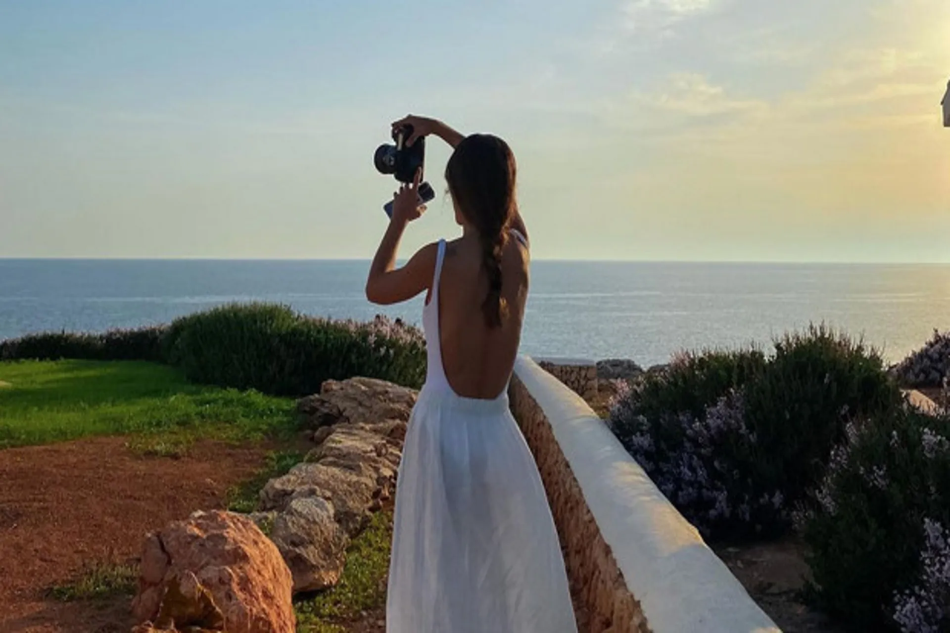 Se analiza si ser influencer de viajes pueda ser publicidad encubierta